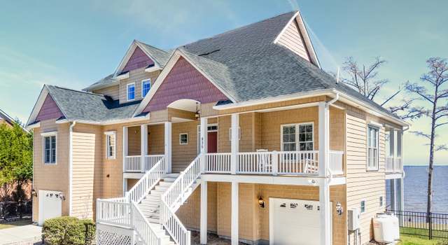 Photo of 935 Stately Pines Rd, New Bern, NC 28560