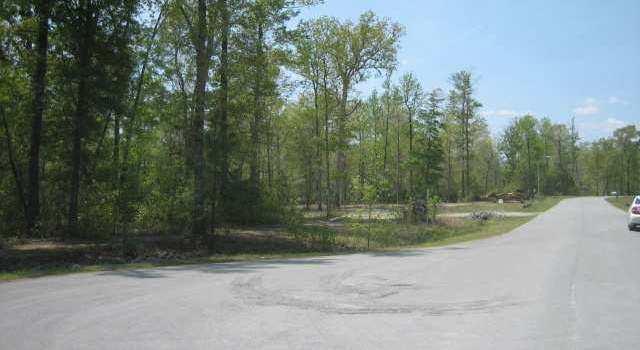 Photo of 242 River Bend Rd, Jacksonville, NC 28540