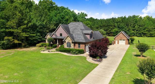 Photo of 207 Hooping Crane Ln, Goldsboro, NC 27530