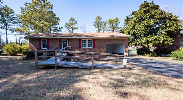 Photo of 308 Glenwood Dr, Elizabethtown, NC 28337