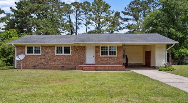 Photo of 5 Oxford Dr, Jacksonville, NC 28546