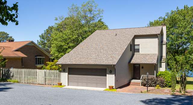Photo of 154 Overlook Dr, West End, NC 27376