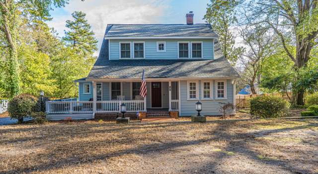 Photo of 30 Caddell Rd, Pinehurst, NC 28374