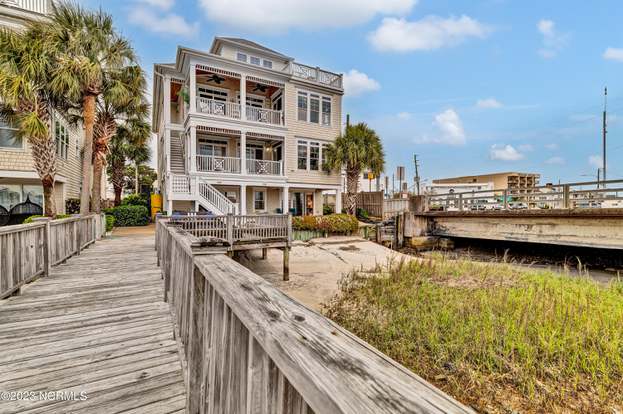 Wrightsville Beach, NC Waterfront Homes for Sale -- Property