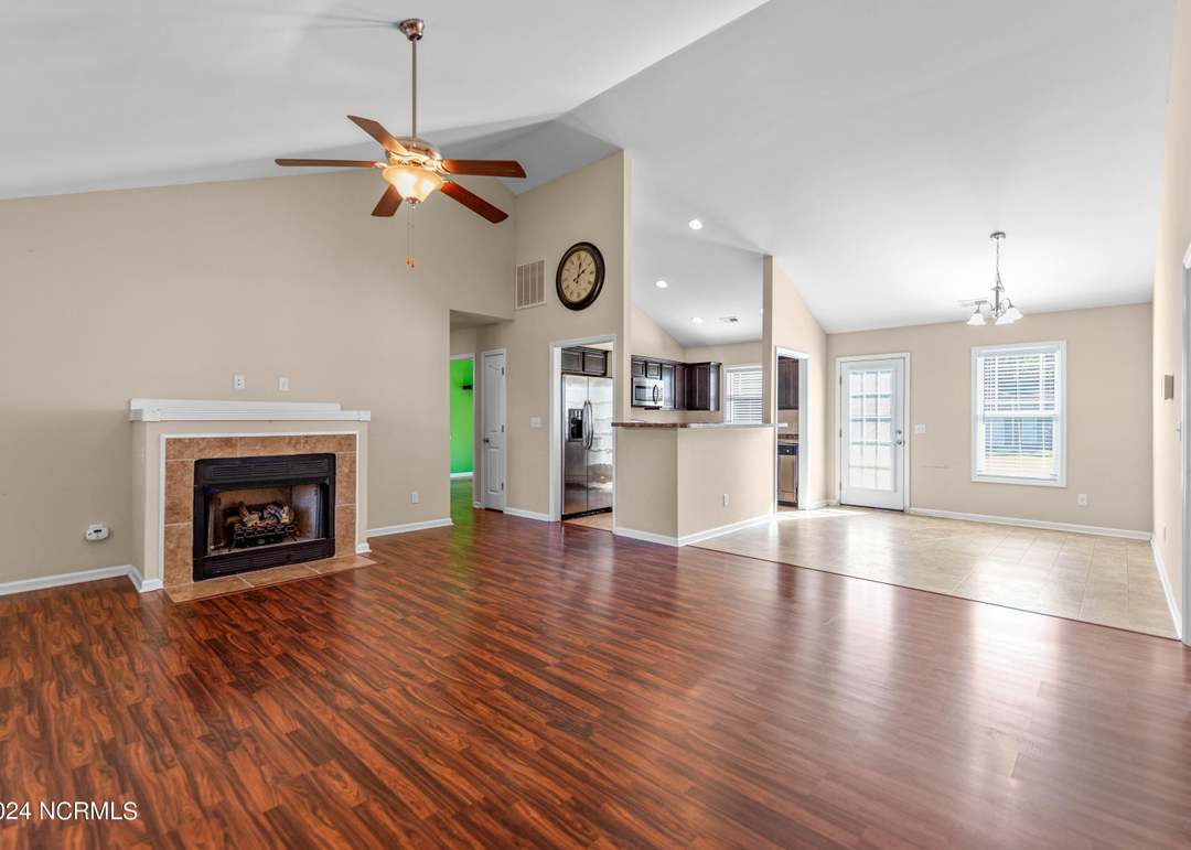 235 Long Neck Dr, Richlands, NC 28574