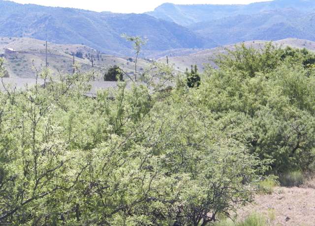 Property at 2070 Crossroads Blvd, Clarkdale, AZ 86324