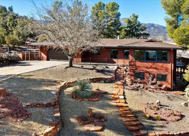 Property at 1368 S Saddleback Dr, Cottonwood, AZ 86326, 3 beds, 2 baths