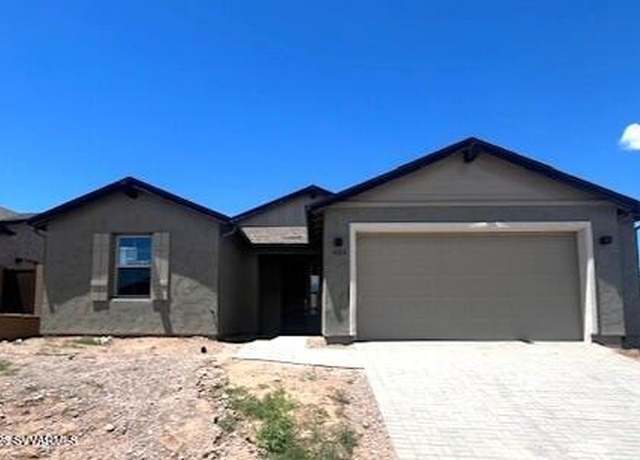 Property at 832 Eugene Rd, Clarkdale, AZ 86324, 3 beds, 2 baths