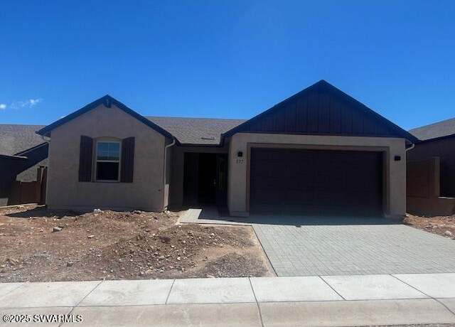 Property at 377 Malachite Dr, Clarkdale, AZ 86324, 3 beds, 2 baths