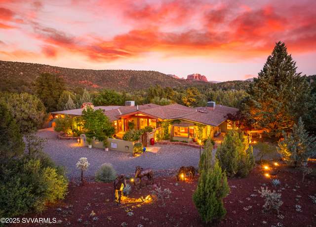 Property at 550 El Camino Rd, Sedona, AZ 86336, 3 beds, 2.5 baths