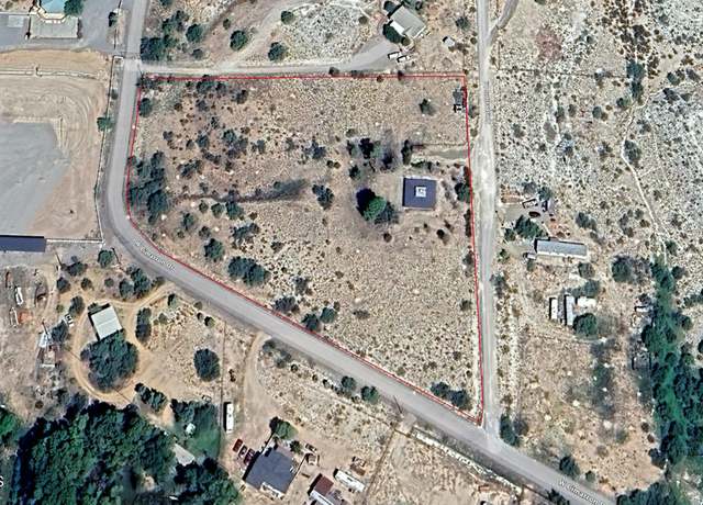 Property at 1820 W Cimarron Dr, Camp Verde, AZ 86322, 2 beds, 1 bath