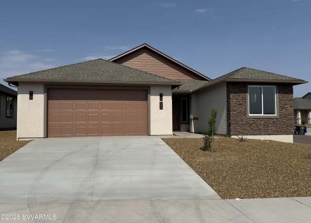 Property at 998 Sterling Ln, Cottonwood, AZ 86326, 3 beds, 2 baths