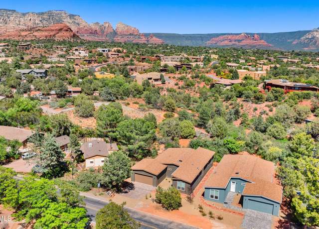 Property at 300 Andante Dr, Sedona, AZ 86336, 3 beds, 2 baths