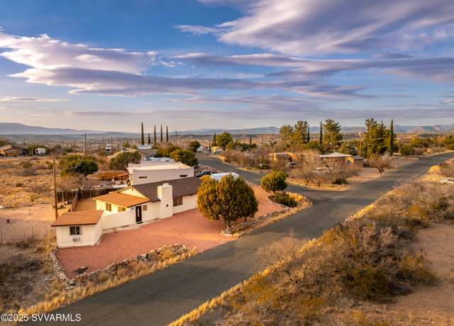 Property at 4875 E Mallard Dr, Rimrock, AZ 86335, 3 beds, 1 bath
