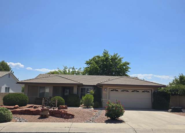 Property at 877 S Tigres Trl, Cottonwood, AZ 86326, 3 beds, 2 baths