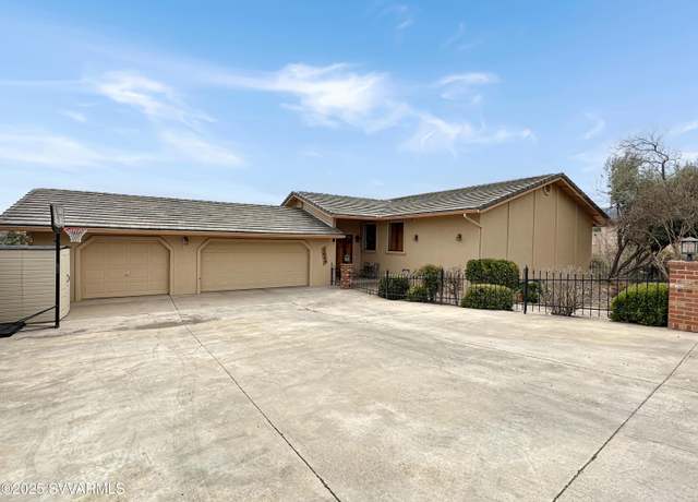 Property at 1669 E Sandy Ln, Cottonwood, AZ 86326, 4 beds, 3 baths