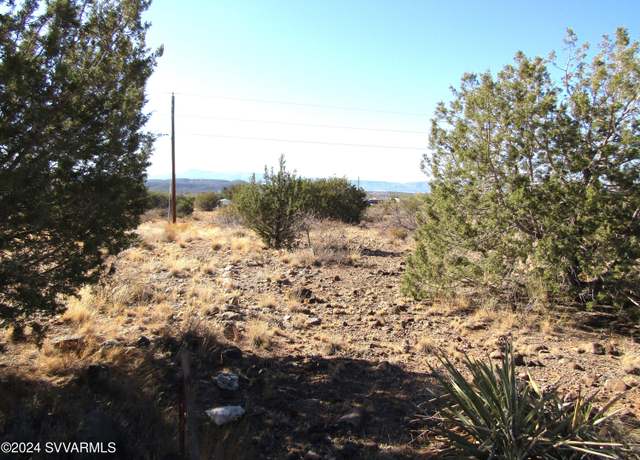 Property at 4795 E Lavin Ln, Rimrock, AZ 86335
