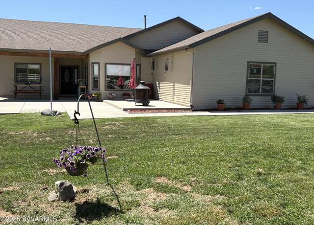 Property at 455 E Flint Knap Way, Camp Verde, AZ 86322, 3 beds, 2 baths
