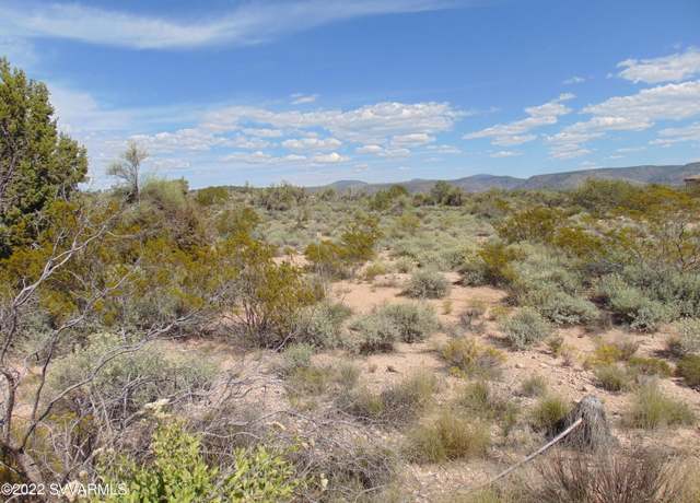 Property at 4850 Crazy Horse Cir, Rimrock, AZ 86335