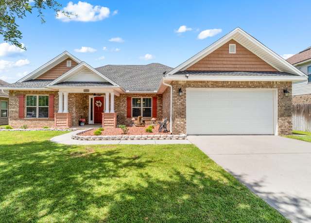 Property at 4951 Red Oak Dr, Milton, FL 32583, 4 beds, 2 baths