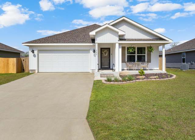 Property at 9639 Angel Oak Dr, Pensacola, FL 32526, 4 beds, 2 baths
