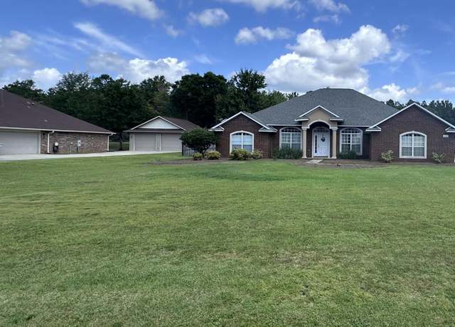 Property at 2900 Wallace Lake Rd, Pace, FL 32571, 4 beds, 3 baths