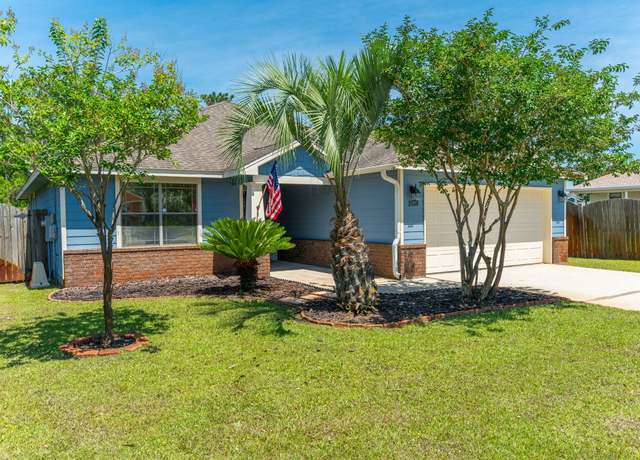 Property at 2614 Hartman Ct, Navarre, FL 32566, 4 beds, 2 baths