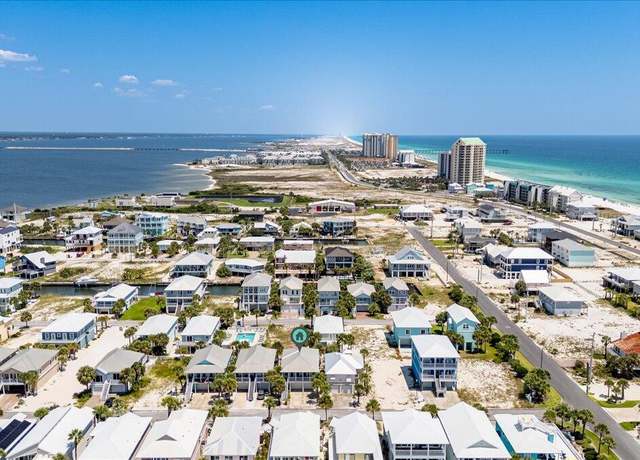 Property at 1487 Homeport Dr, Navarre, FL 32566, 3 beds, 2 baths