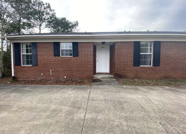Property at 2367 Andorra St, Navarre, FL 32566, 4 beds, 4 baths