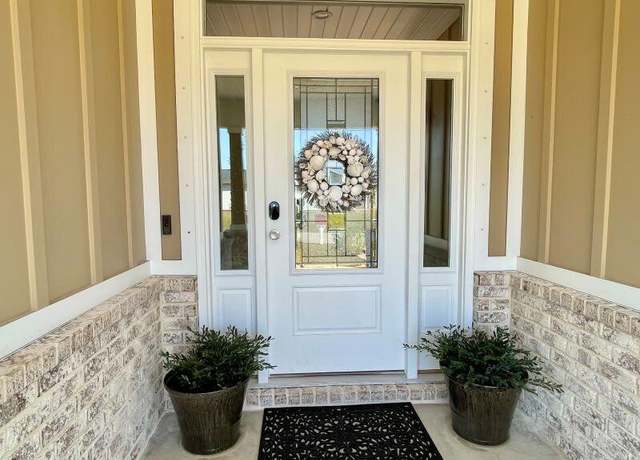 Property at 1612 Ponderosa Dr, Gulf Breeze, FL 32563, 3 beds, 2 baths