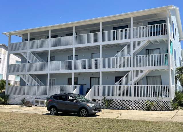 Property at 8460 Gulf Blvd #302, Navarre, FL 32566, 2 beds, 1 bath