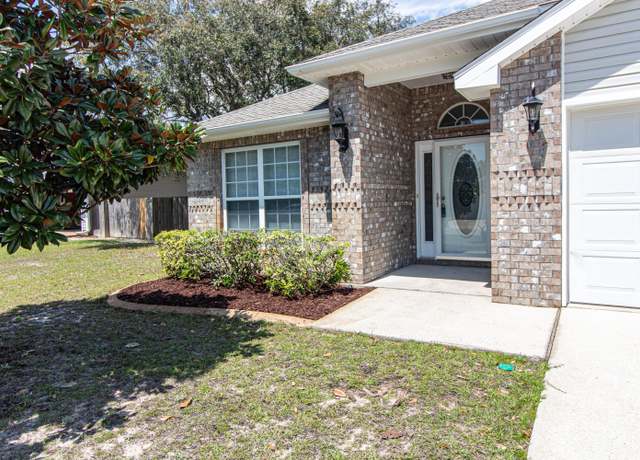 Property at 8156 Fortworth St, Navarre, FL 32566, 4 beds, 2 baths
