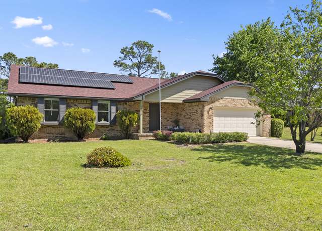 Property at 7416 Brewster St, Navarre, FL 32566, 3 beds, 2 baths