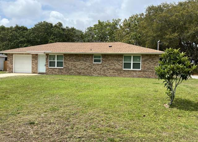 Property at 8156 Carmona St, Navarre, FL 32566, 2 beds, 1 bath
