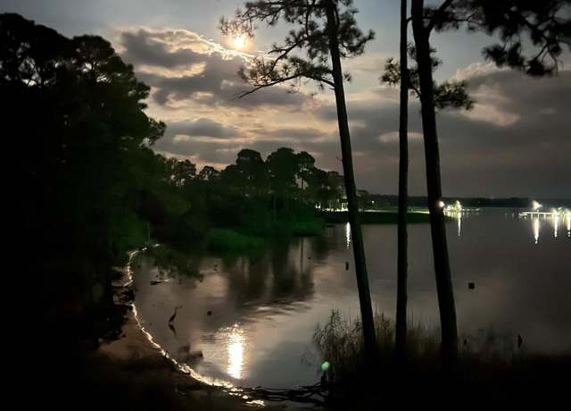 Property at 4713 Bayside Dr, Milton, FL 32583, 3 beds, 2 baths
