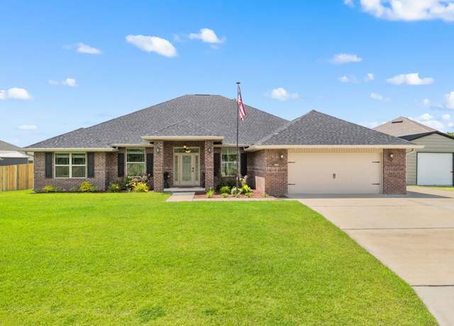 Property at 9127 Tara Cir, Milton, FL 32583, 4 beds, 3 baths