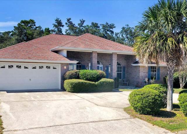 Property at 2805 Dunsmuir Dr, Navarre, FL 32566, 4 beds, 2 baths