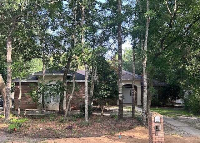Property at 3116 Calle DE Cortez, Navarre, FL 32566, 3 beds, 2 baths