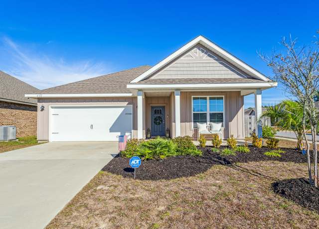 Property at 6322 Ruskin Ct, Gulf Breeze, FL 32563, 4 beds, 2 baths