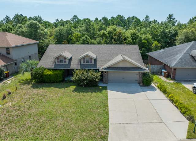 Property at 2790 Shoni Dr, Navarre, FL 32566, 3 beds, 2 baths