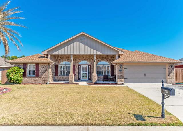 Property at 1745 Bay Pine Cir, Gulf Breeze, FL 32563, 4 beds, 2 baths