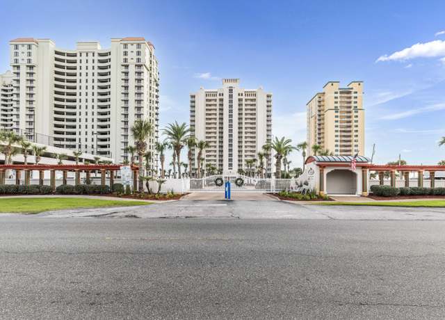 Property at 8499 Gulf Blvd Apt 206, Navarre, FL 32566, 3 beds, 3 baths