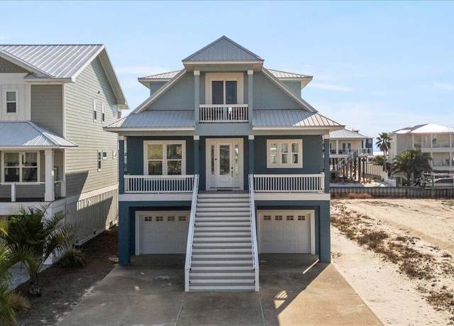 Property at 7402 Grand Navarre Blvd, Navarre, FL 32566, 5 beds, 4.5 baths