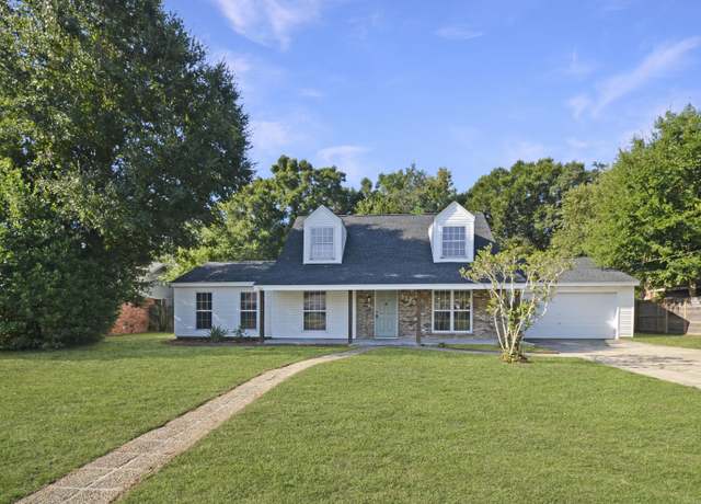 Property at 3525 Brookshire Dr, Pensacola, FL 32504, 4 beds, 2 baths