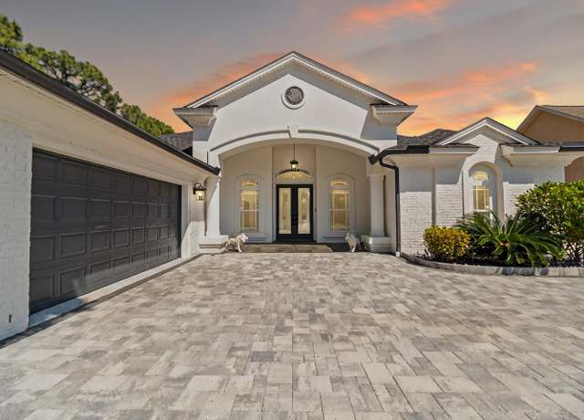 Property at 1370 Dubose Rd, Gulf Breeze, FL 32563, 4 beds, 3 baths
