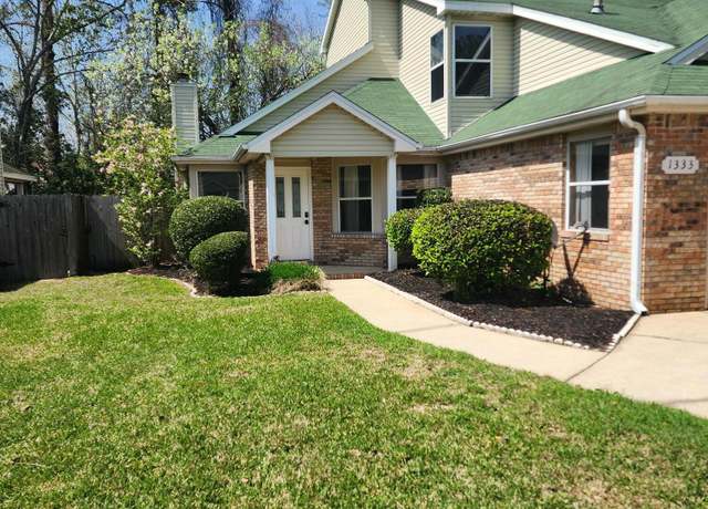 Property at 1333 White Blossom Ln, Fort Walton Beach, FL 32547, 3 beds, 2 baths