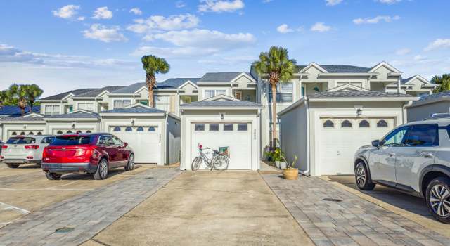 Photo of 2852 Boat Club Ln, Navarre, FL 32566