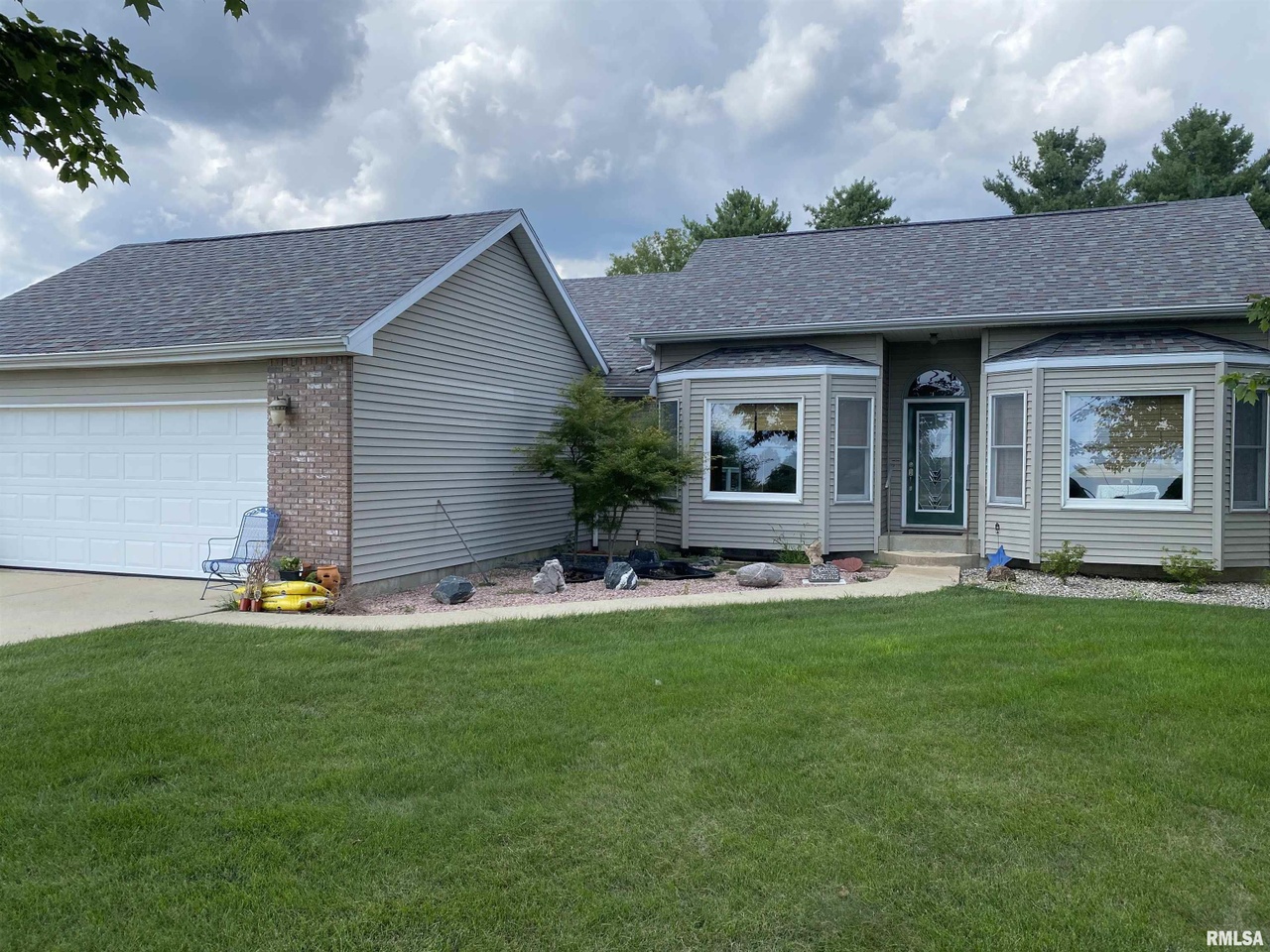 183 Bobby Dr, Divernon, IL 62530 MLS CA1017262 Redfin