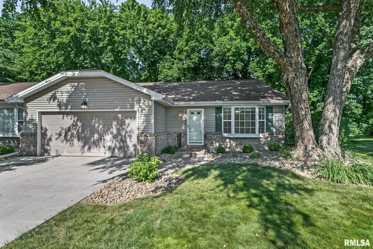 2313 1st Street Court, Moline, IL 61265 MLS QC4235393 Redfin