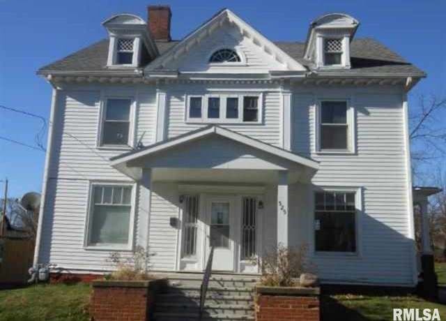 Property at 525 S Chestnut St, Kewanee, IL 61443, 4 beds, 1.5 baths